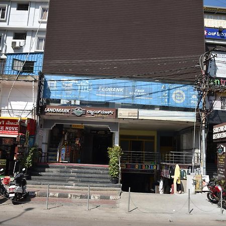 Hotel Sri Sai Residency Tumkur Esterno foto